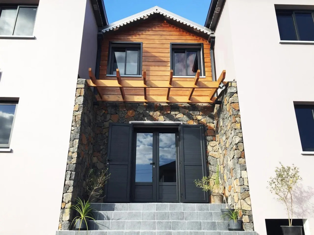 La Villa Kazuera