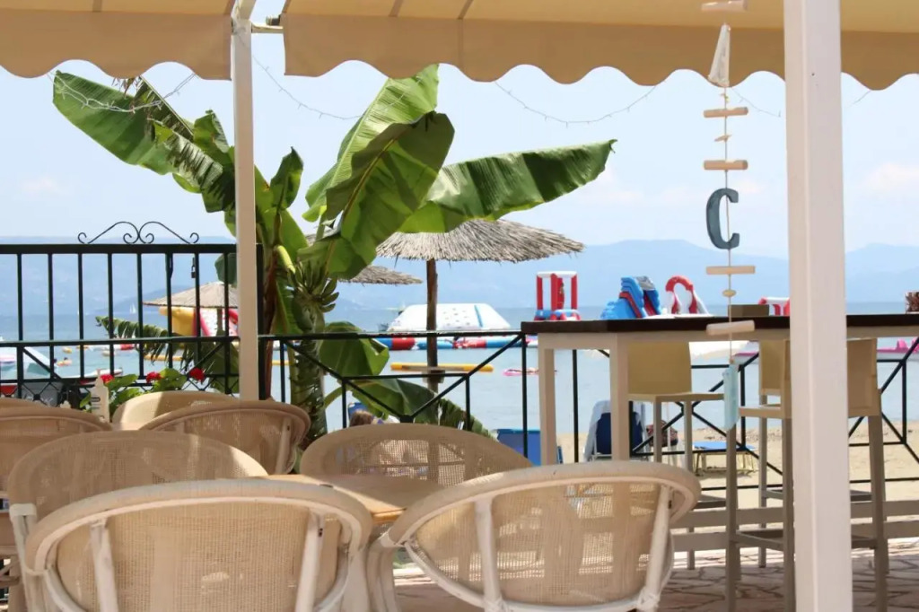 Stavros Beach Hotel