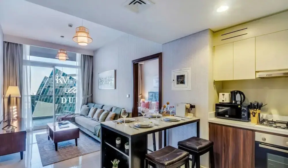 Waterfront 2BR w Canal View Near Burj Khalifa