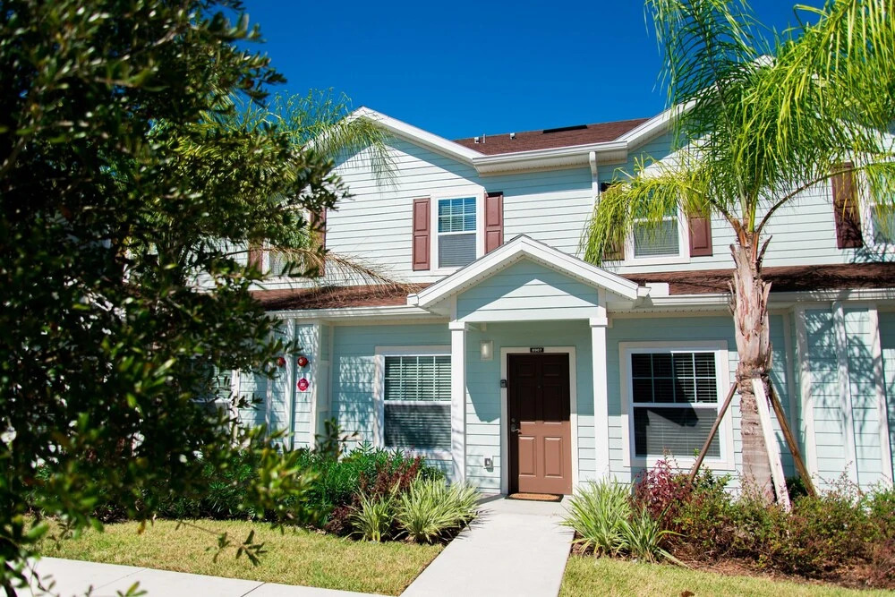 8907 Shine Dr, Kissimmee FL 34747