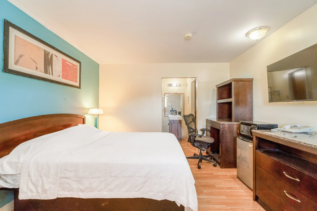 American Inn by OYO Colorado City I-20