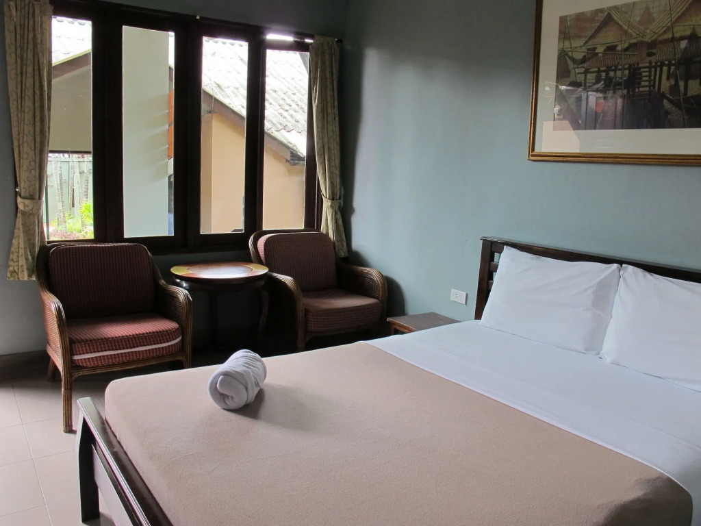 Phuket Siam Villas - SHA PLUS
