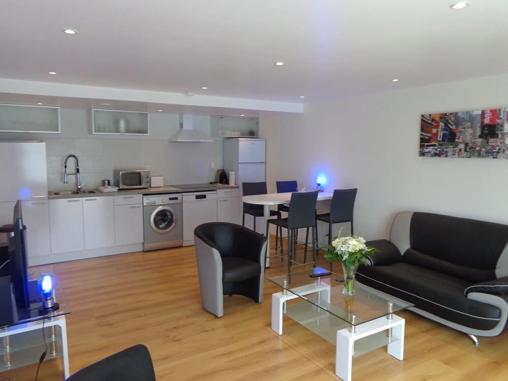 House With 2 Rooms in Toulouse, With Enclosed Garden and Wifi