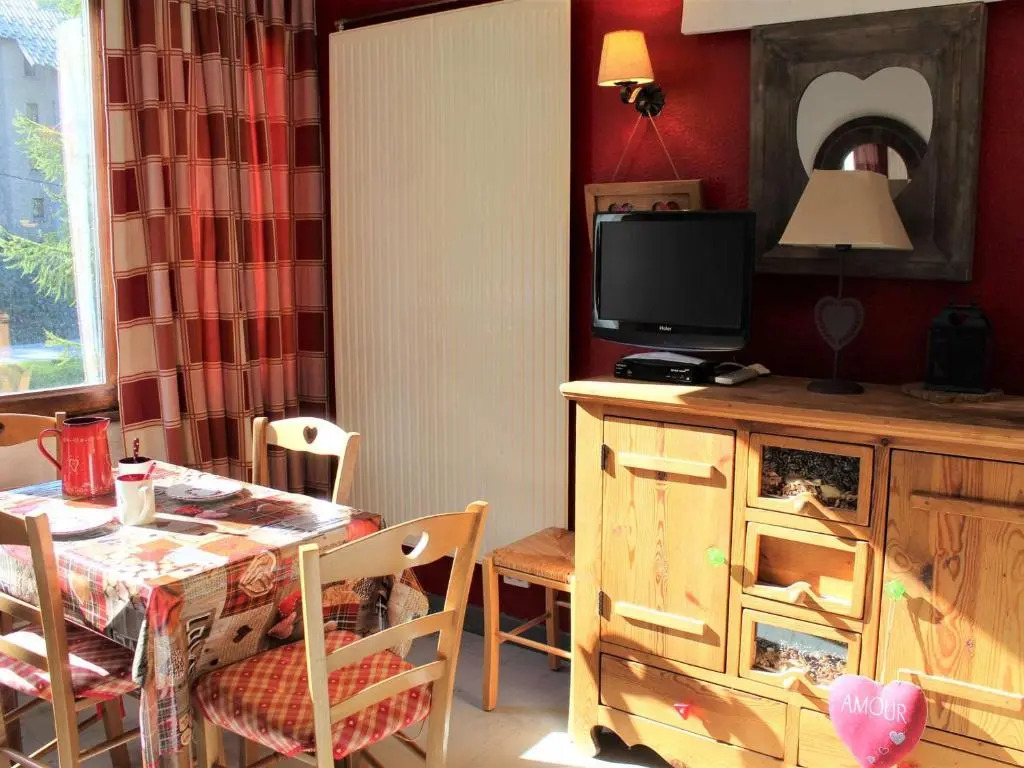 Appartement Vars, 1 pièce, 4 personnes - FR-1-330B-142