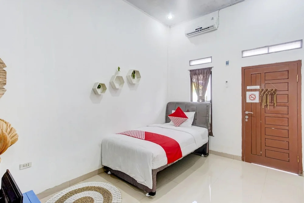Oemah Ratu Hostel Syariah RedPartner