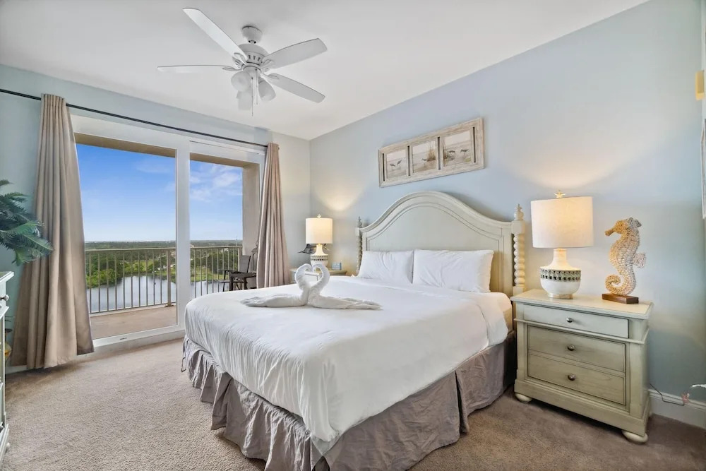 Laketown Wharf 1331