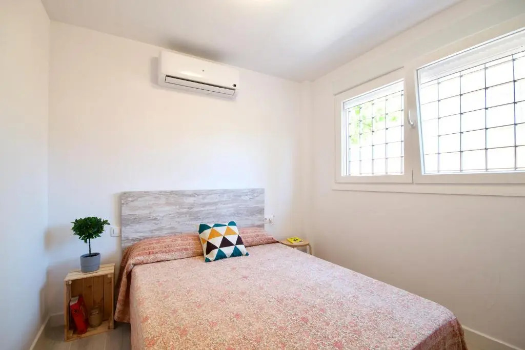 MalagaUrbanRooms - Beach & Sea