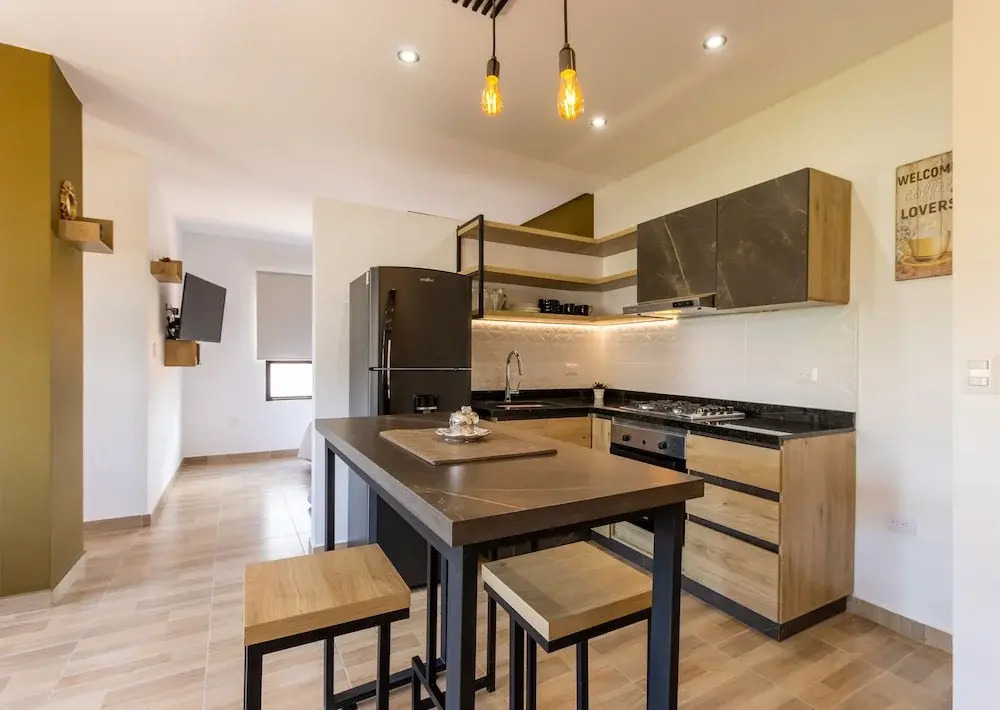 Caobos Center Coliving & Coworking