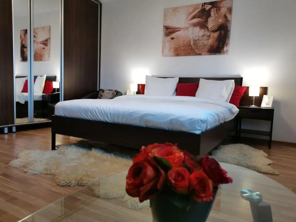 Studio 37 by MRG Apartments