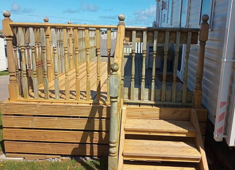 Liskey Hill Caravan Park - Holiday Accommodation 3043