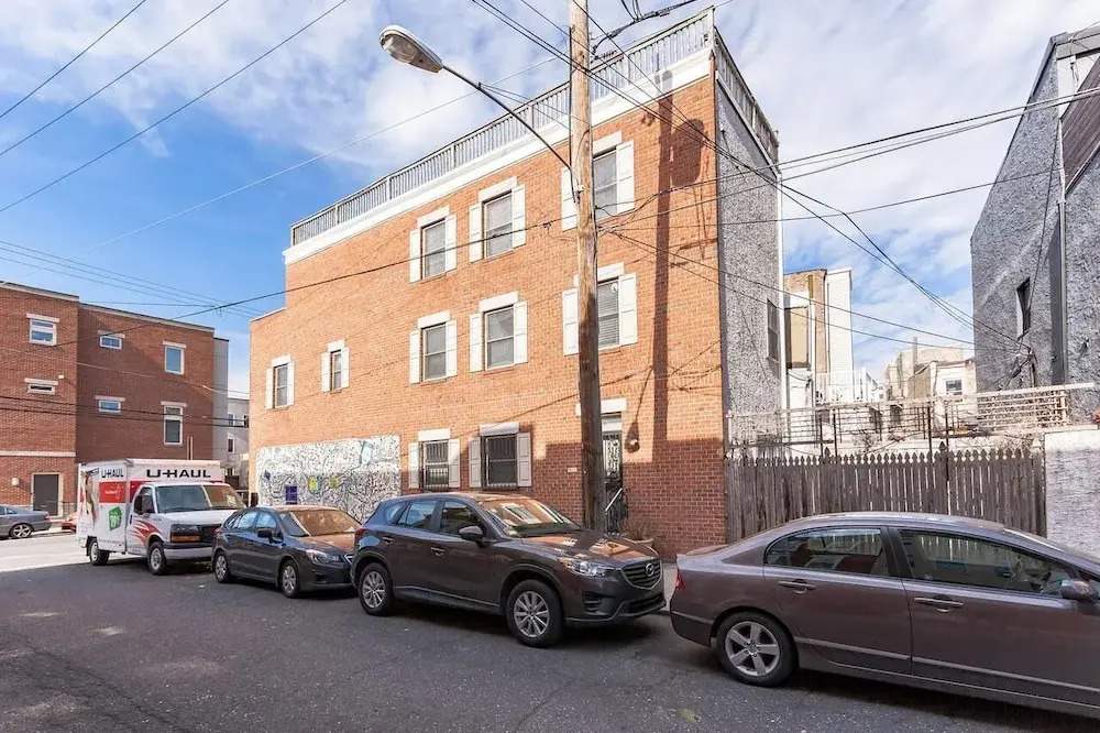 917 S 8th St. · Stylish 3 bedroom home in Bella Vista