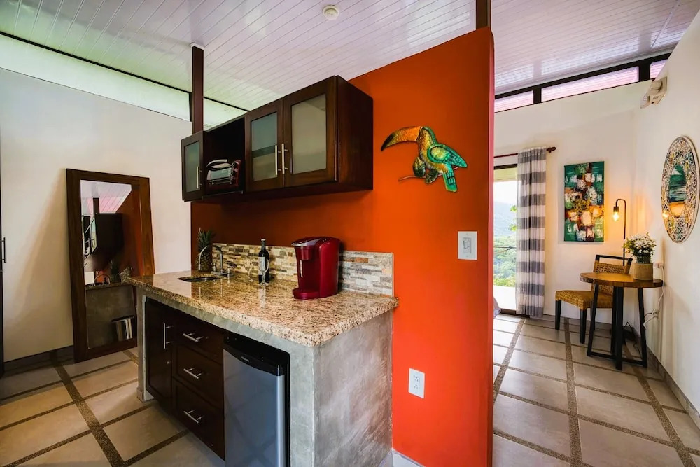 Natures Edge Boutique Hotel