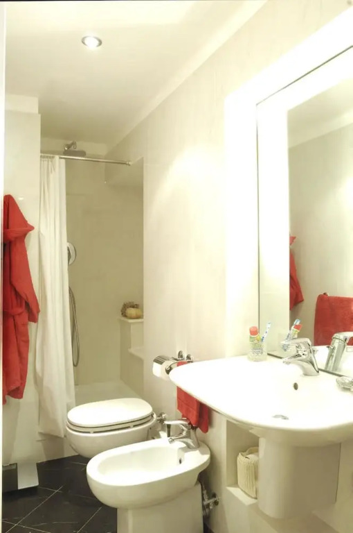 RSH Trastevere Two Bedroom Luxury Design