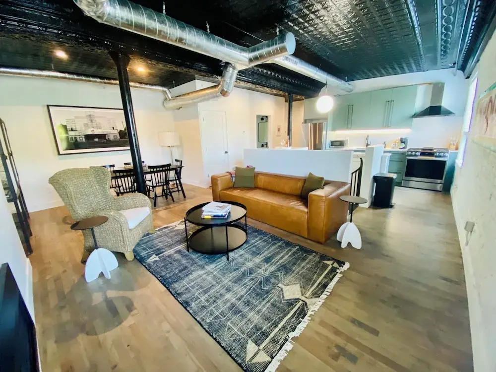 Unit A, The Kroger Lofts