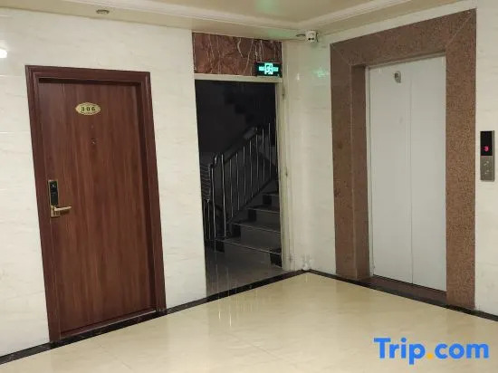 Zilong Hotel