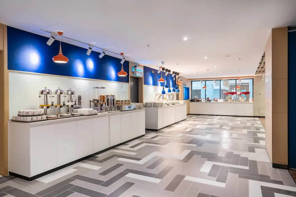 Holiday Inn Express Linzhi Airport by IHG