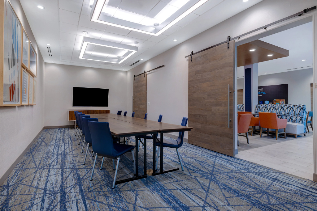 Holiday Inn Express & Suites Ontario - Chino Hills by IHG