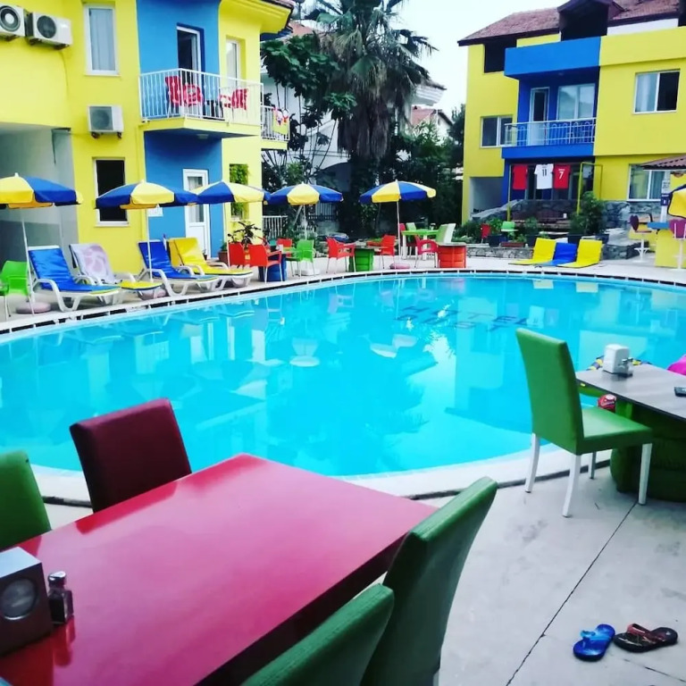 Dost Hotel