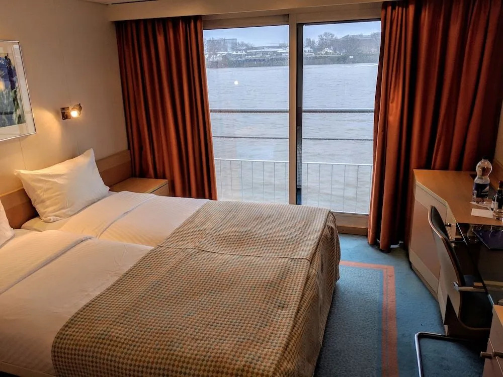 MS Select Bellejour - Düsseldorf