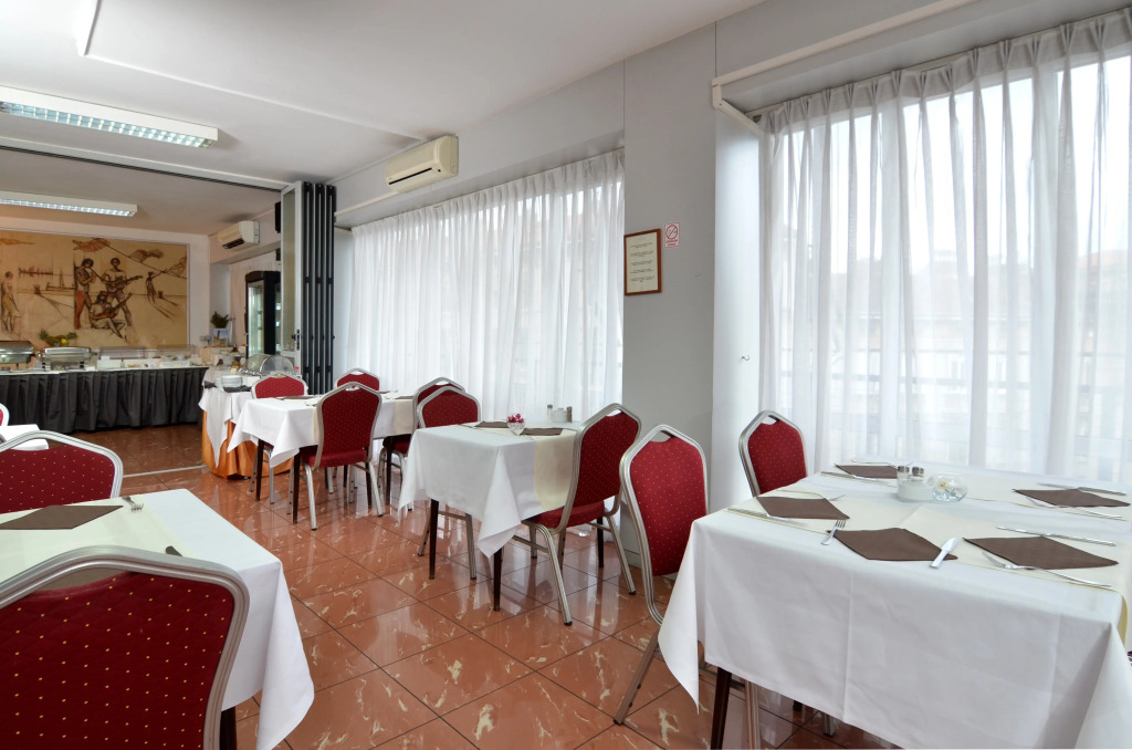 Hotel Neboder