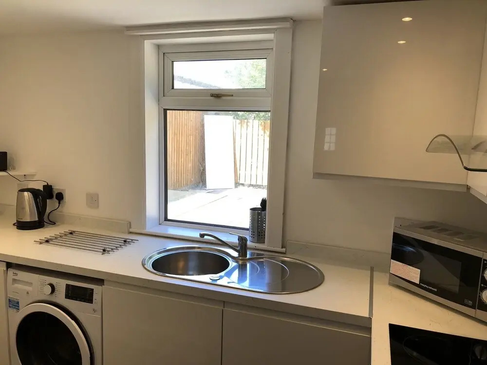 Glasgow Airport Holiday Home