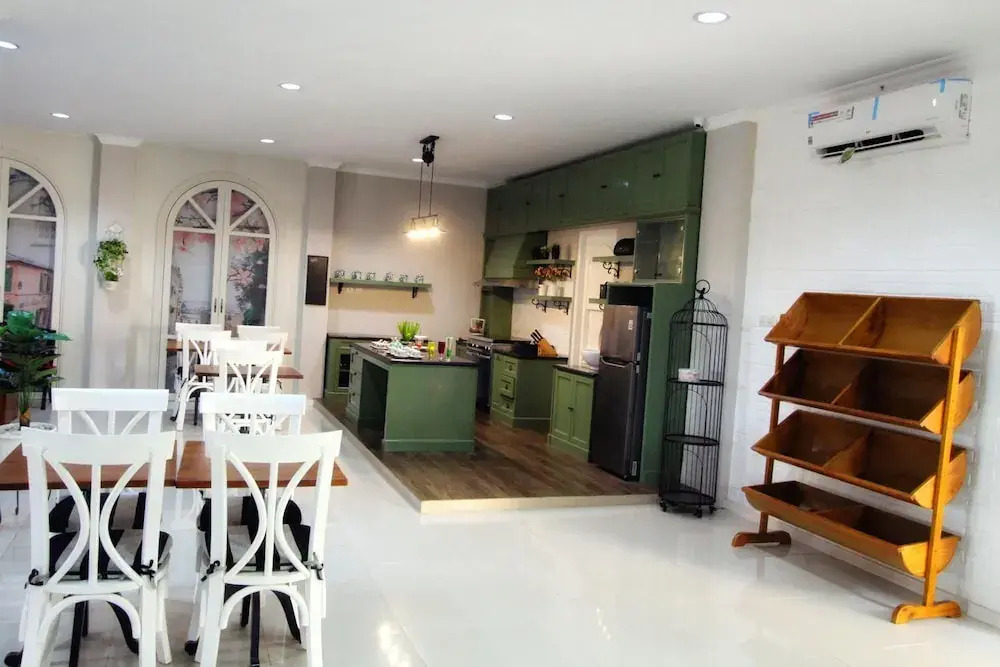 Omah Madam Bed & Breakfast