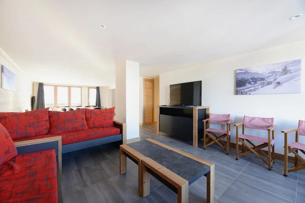 Residence LES Coches Flat in a Family Resort at the Bottom of the Slopes Bac303