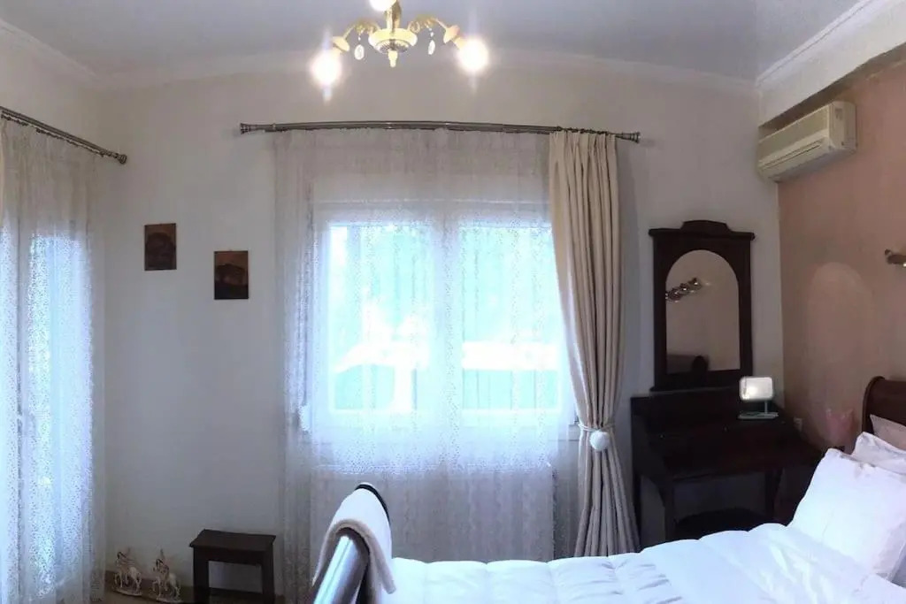 Corner House Volos