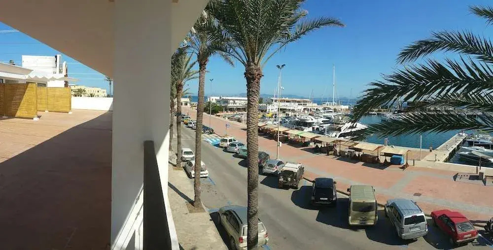 Hotel Bahía