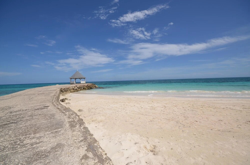 Azure Cove, Silver Sands. Jamaica Villas 5BR