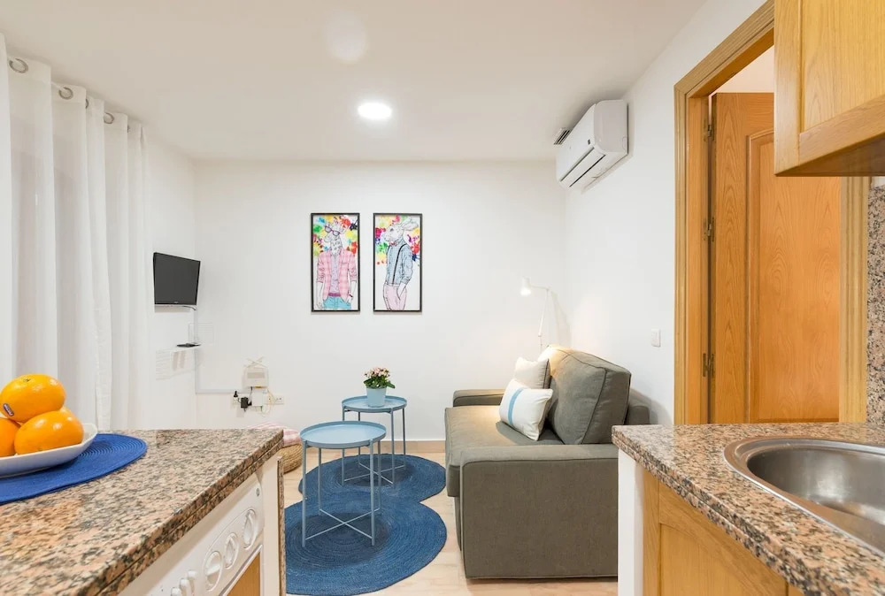 MalagaSuite Marbella Beach Apartment