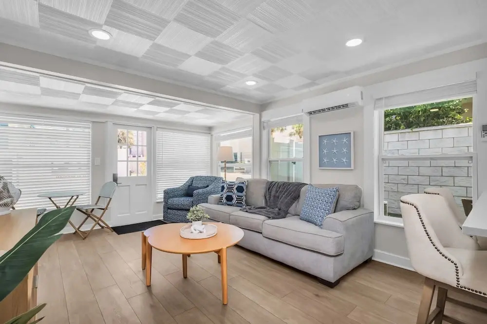 New Sweet Beach Nook Hot Tub Ocean Vibes