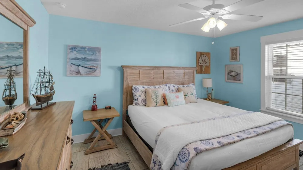 Pet Friendly! In Panama City Beach; Minutes to Beach & Pier Park