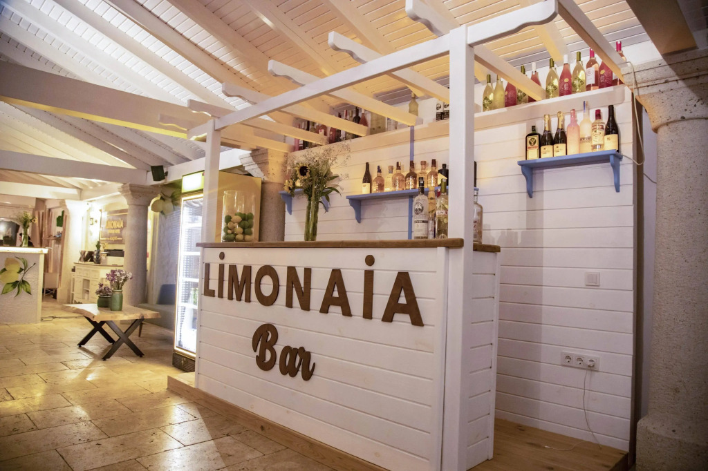 Alaçatı Limonaia Hotel