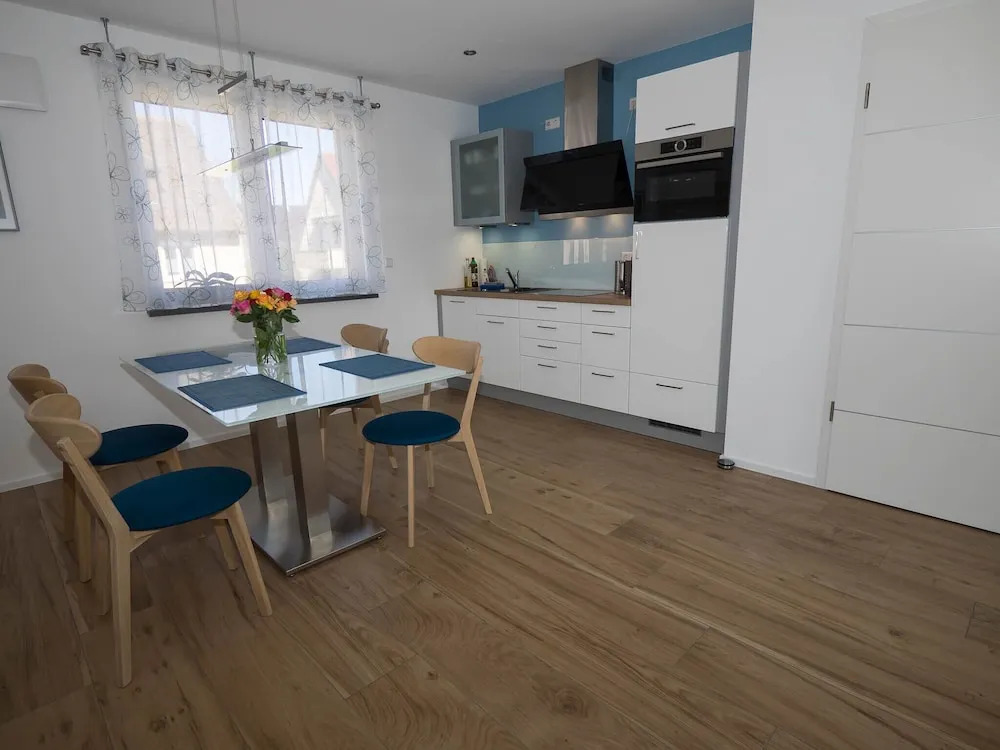 16Lilien Apartmentwohnung