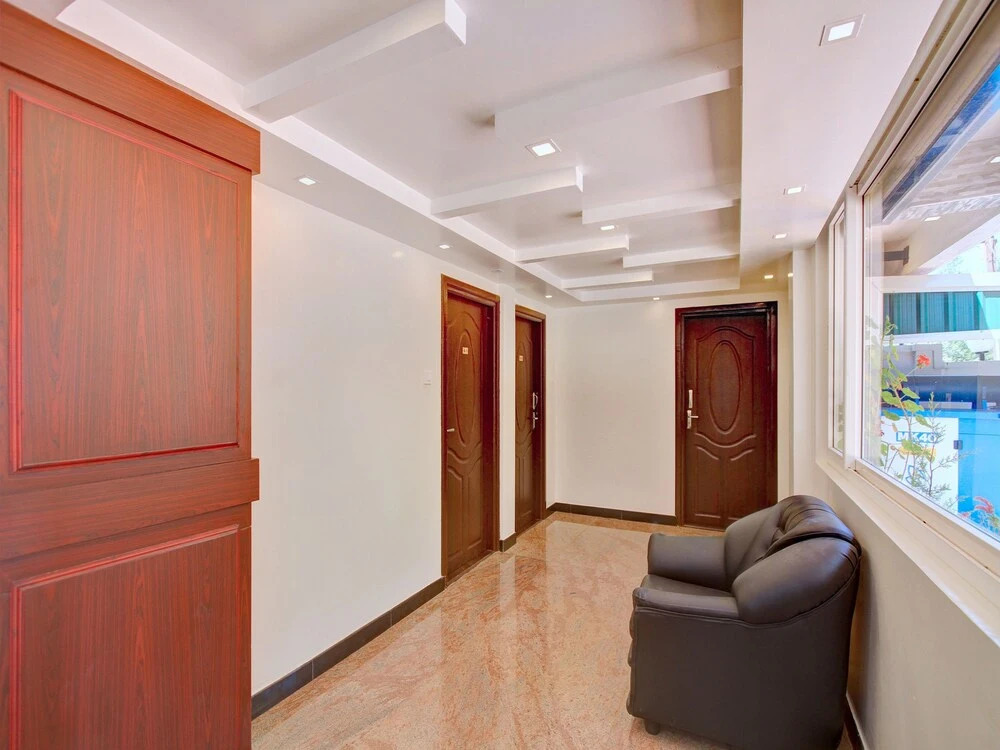 OYO 8732 Hotel Ultimate