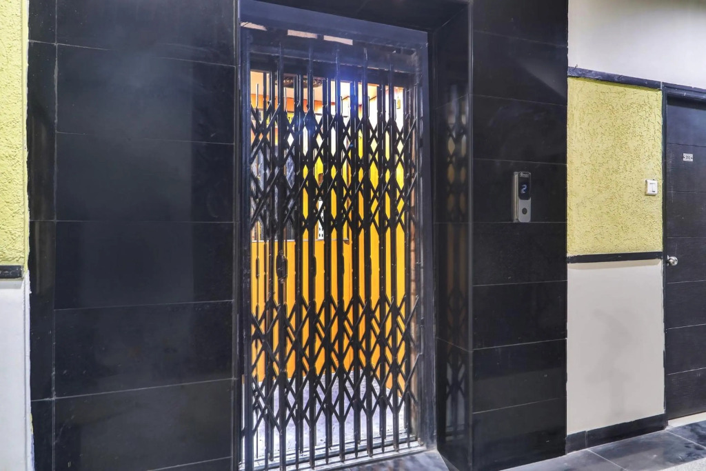 OYO Flagship 80523 Qualia Hotel Dilsukhnagar