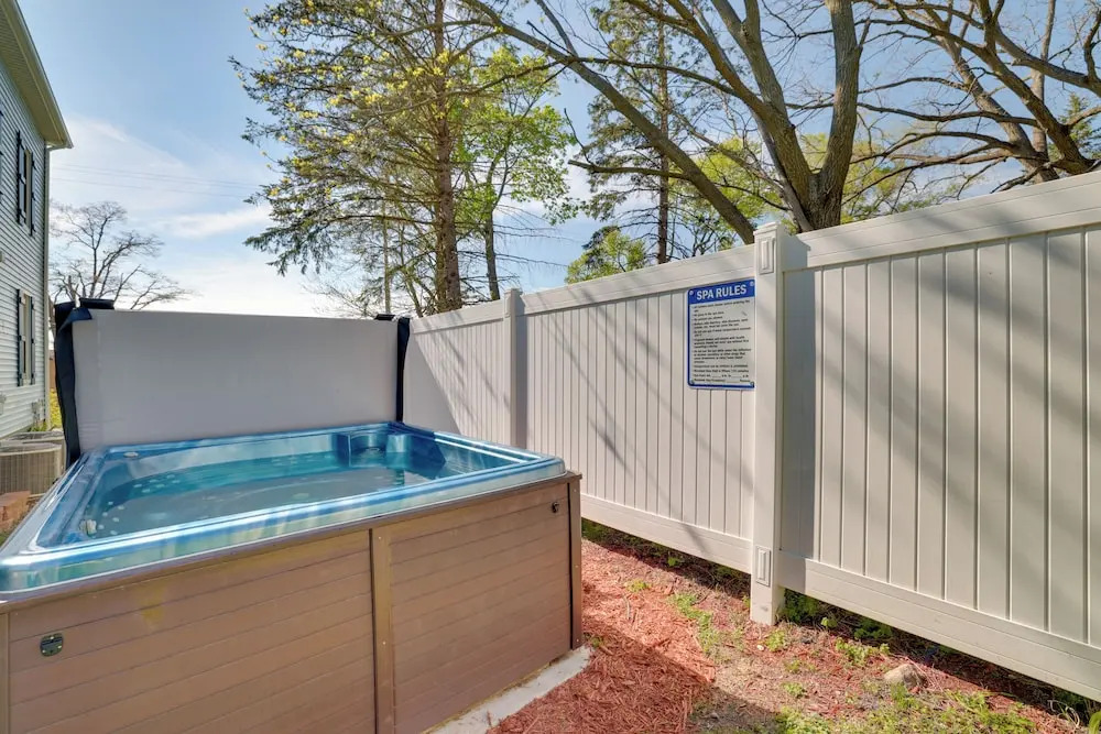 Near Saugatuck Dunes: Pet-friendly Home w/ Grill
