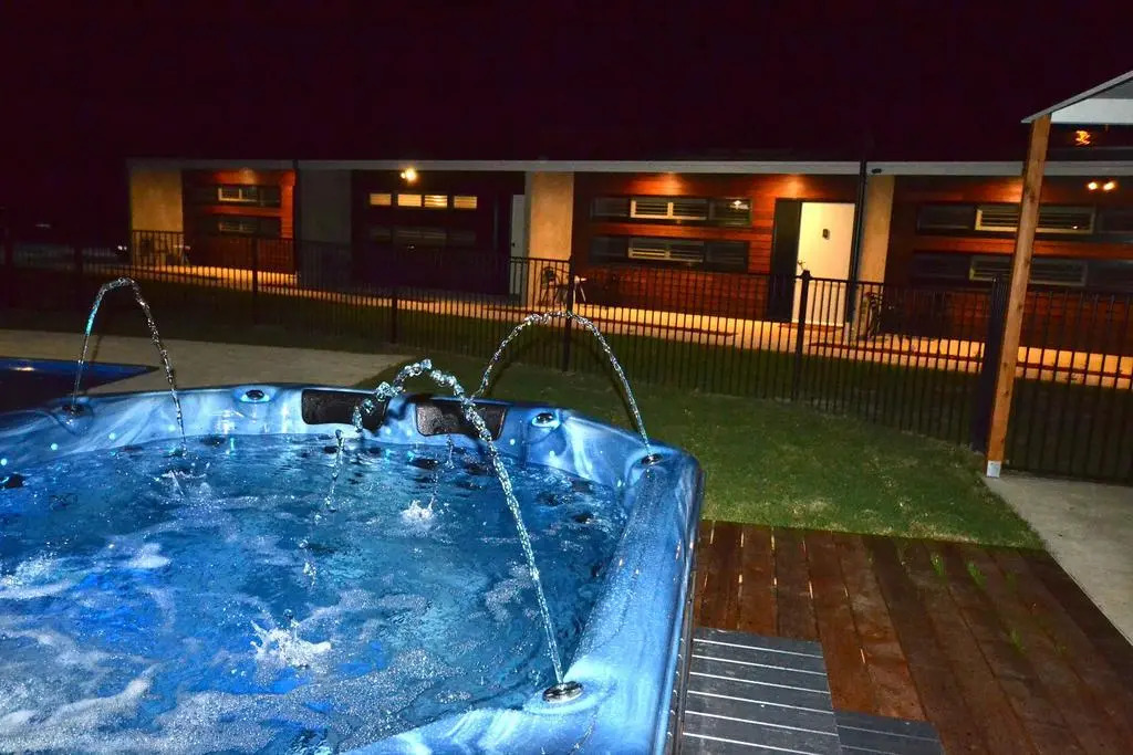 Lakeview Hideaway