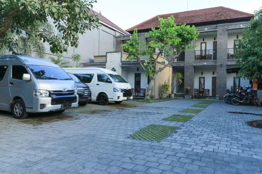 Hotel Warta Putra