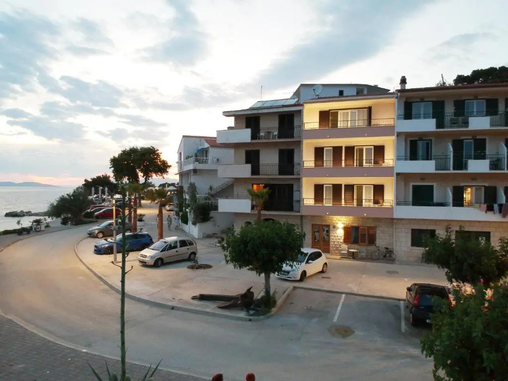 Villa NEDE 1