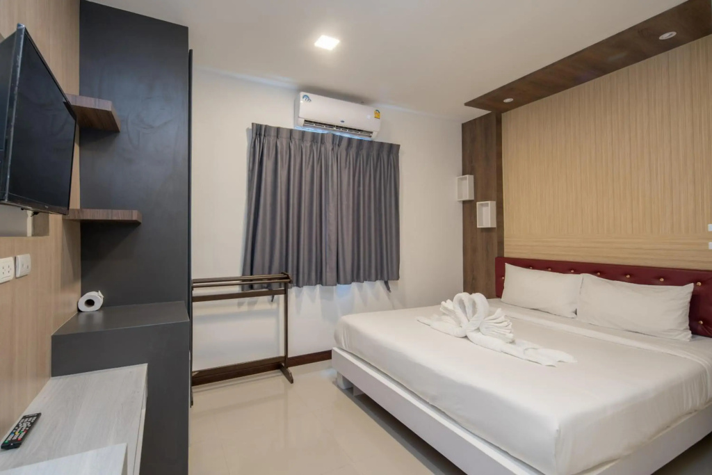 Baan Thai Beach Side Residence, Patong Beach