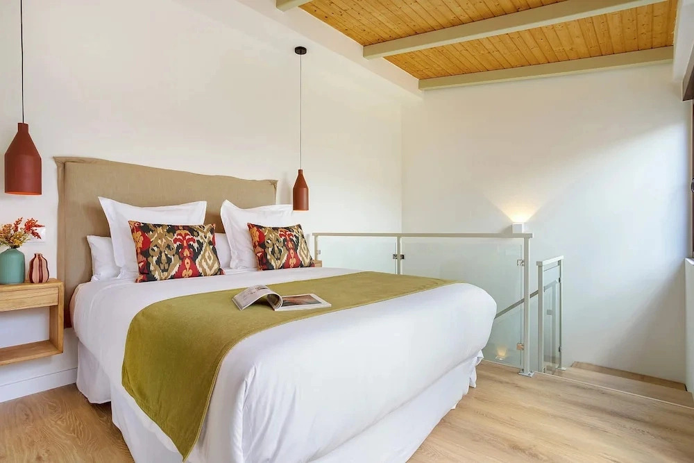 Exclusive Duplex With Private Terrace & Pool in Seville. Feria 21