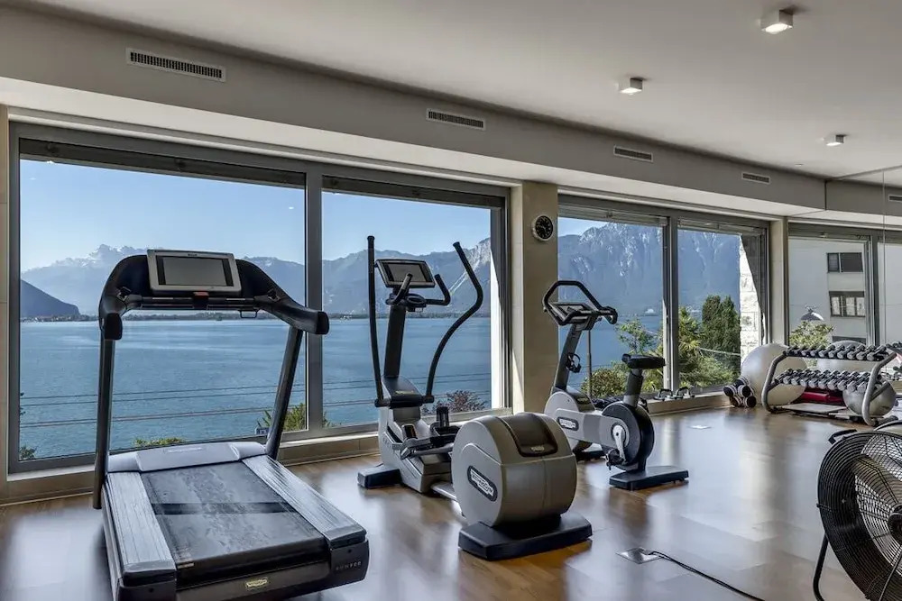 Montreux Panoramic Views 4BD Apartment