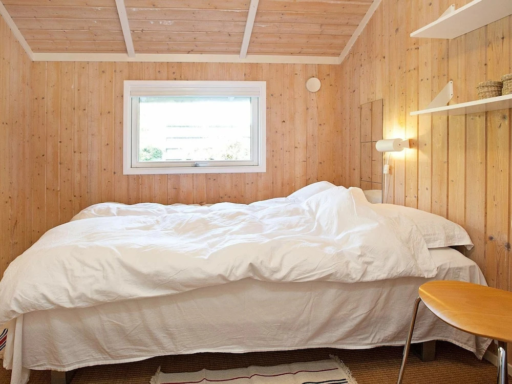 Gorgeous Home In Væggerløse With Sauna