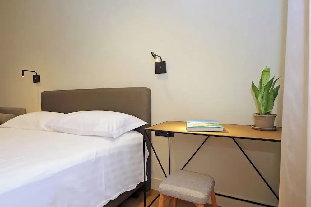 The Place Gallia - New Guesthouse San Giovanni- self check-in -near metro
