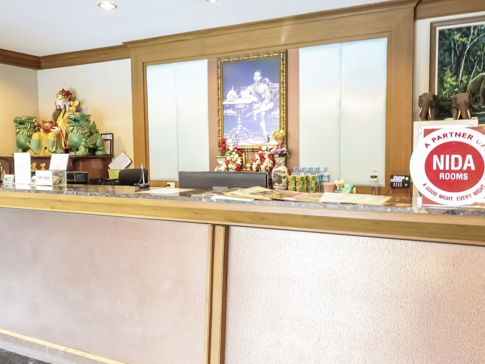 Nida Rooms Suan Kaew Mall 1010