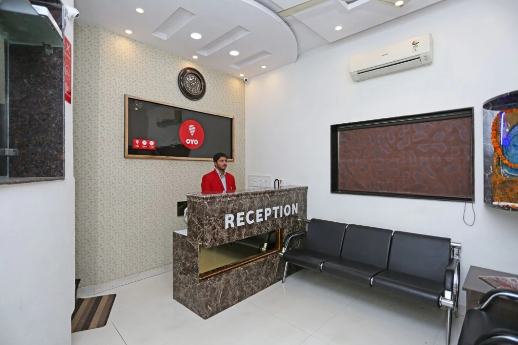 OYO 5434 Hotel Delhi Delight