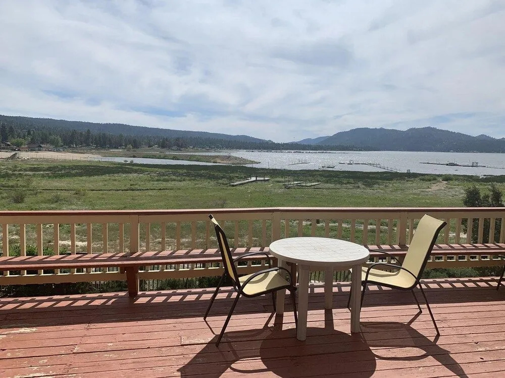 Alpine Lakefront