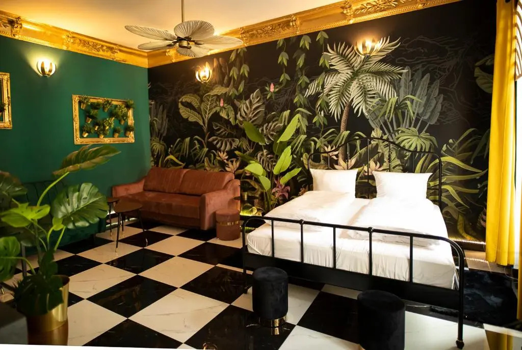 Jungle Apartments